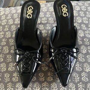GBG Los Angeles Glossy Black heels